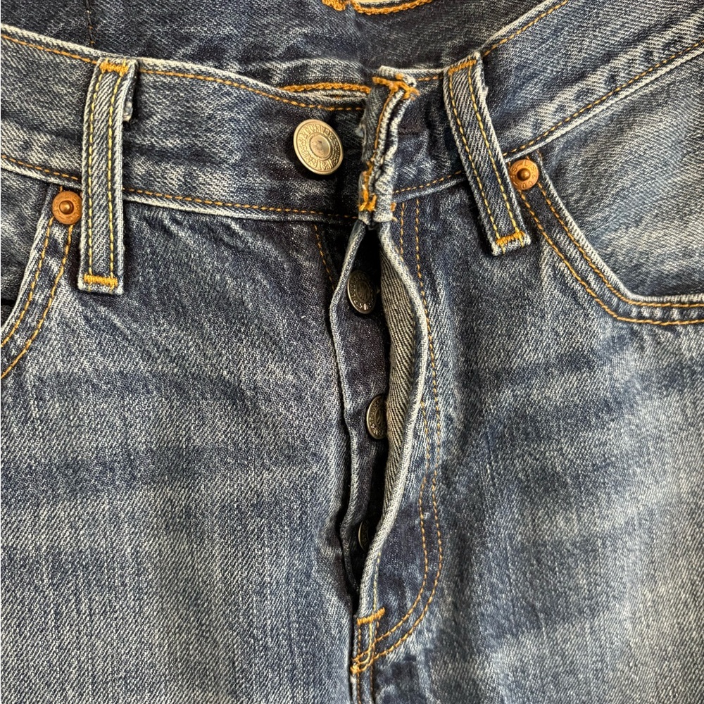Levi’s 501 Straight Leg Jeans - Picture 3 of 5